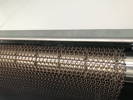 關西耐高溫網(wǎng)帶經(jīng)過熱處理工作后的樣子