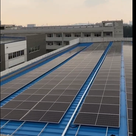 金屬網帶廠的光伏發(fā)電站